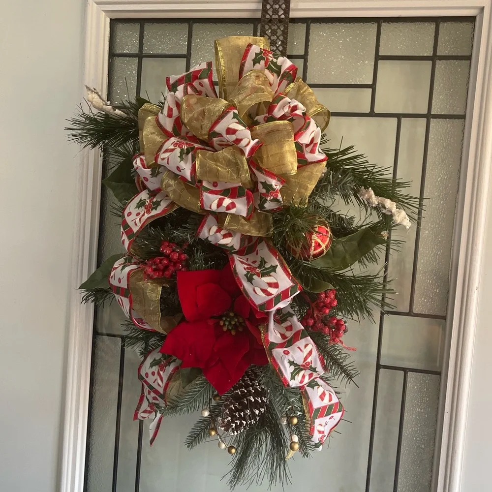 **NWT Poinsettia Swag Holiday Christmas Front Door Decor